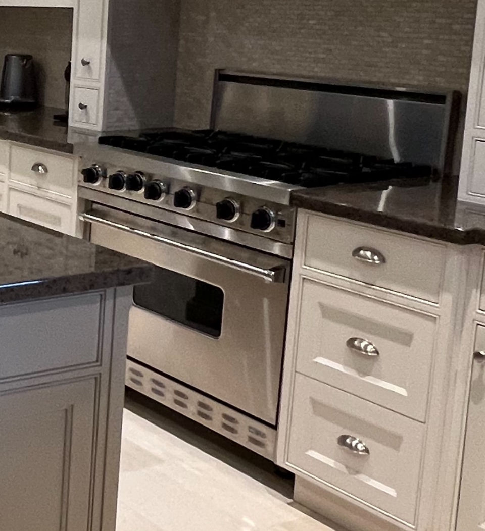 Thumbnail: Lot 23 - 'Like New' Viking 36" Gas Range (Retail $14,400)