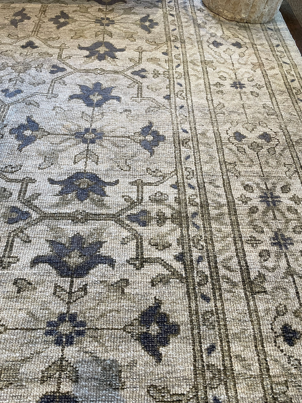 Thumbnail: Lot 39 - Elte Handmade 100% Silk Rug (Retail $7,700)