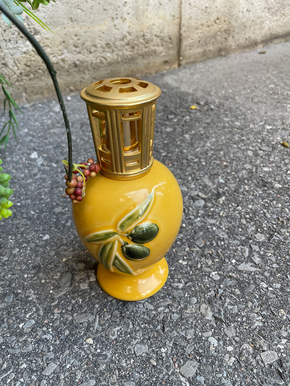 Thumbnail: Lot 97 - Giuseppe Armani Figurine/Faux Flowers/Lamp Bergere