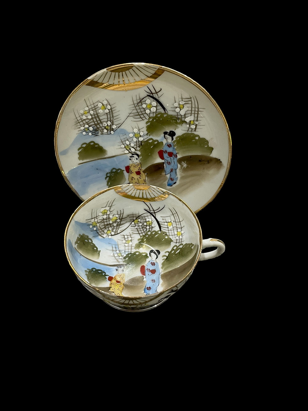 Thumbnail: Lot 87 - Antique Japanese Porcelain Dishes - Hand Painted