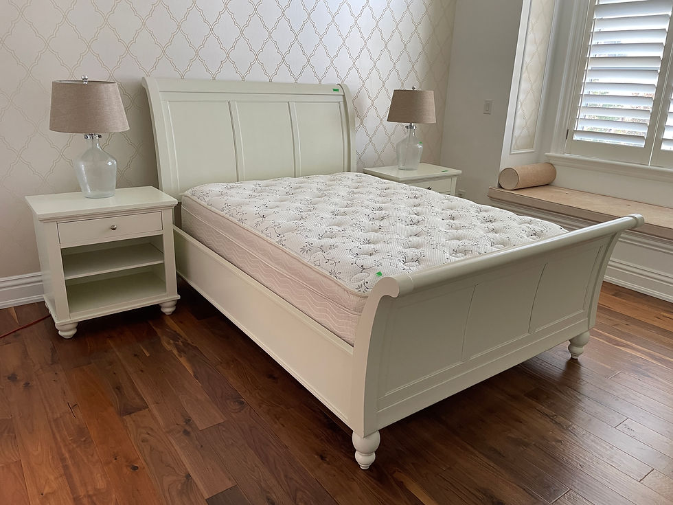 Thumbnail: Lot 62 - Queen Bed/Mattress/Night Tables/Lamps