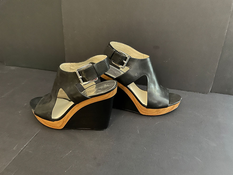 Thumbnail: Lot 50 - Michael Kors Platform Shoes (Size 8.5)