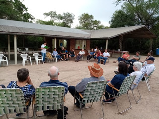 Amigos do Paraguai se reúnem para relembrar seu compromisso com a Irmandade Betânia