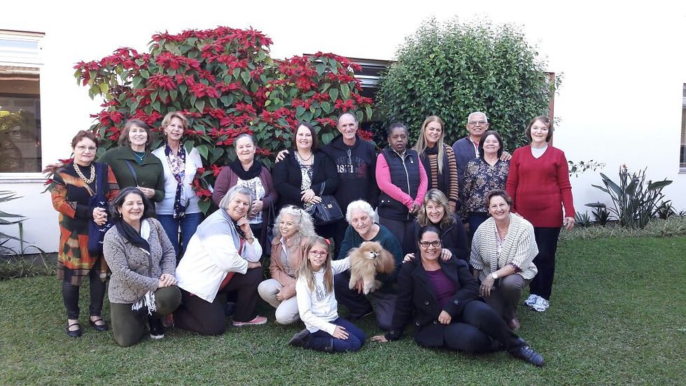 Grupo Sênior junto em Pousada Betânia