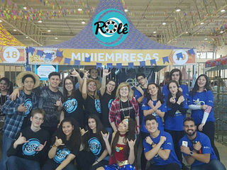 Irmandade Betânia recebe doação de alunos do Colégio Positivo