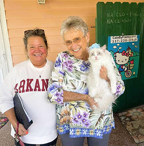 Mary Brantley & her daughter Jeannie of Crosset, Arkansas came 10/6/2025 for our Blue/White Ragamuffin MILLICENT MARIE "MILLIE".