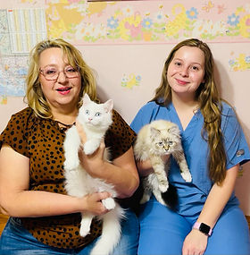 Dianne & daughter Morgan Glover, both Registered nurses, came 6/13/2025 from New Iberia, Louisiana for our White Ragamuffin & named him MARCO POLO!