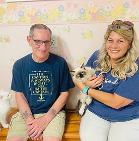 Holly & Tim Boudreaux of Houma Louisiana came 5/18/25 to get their male Seal Point JINX.