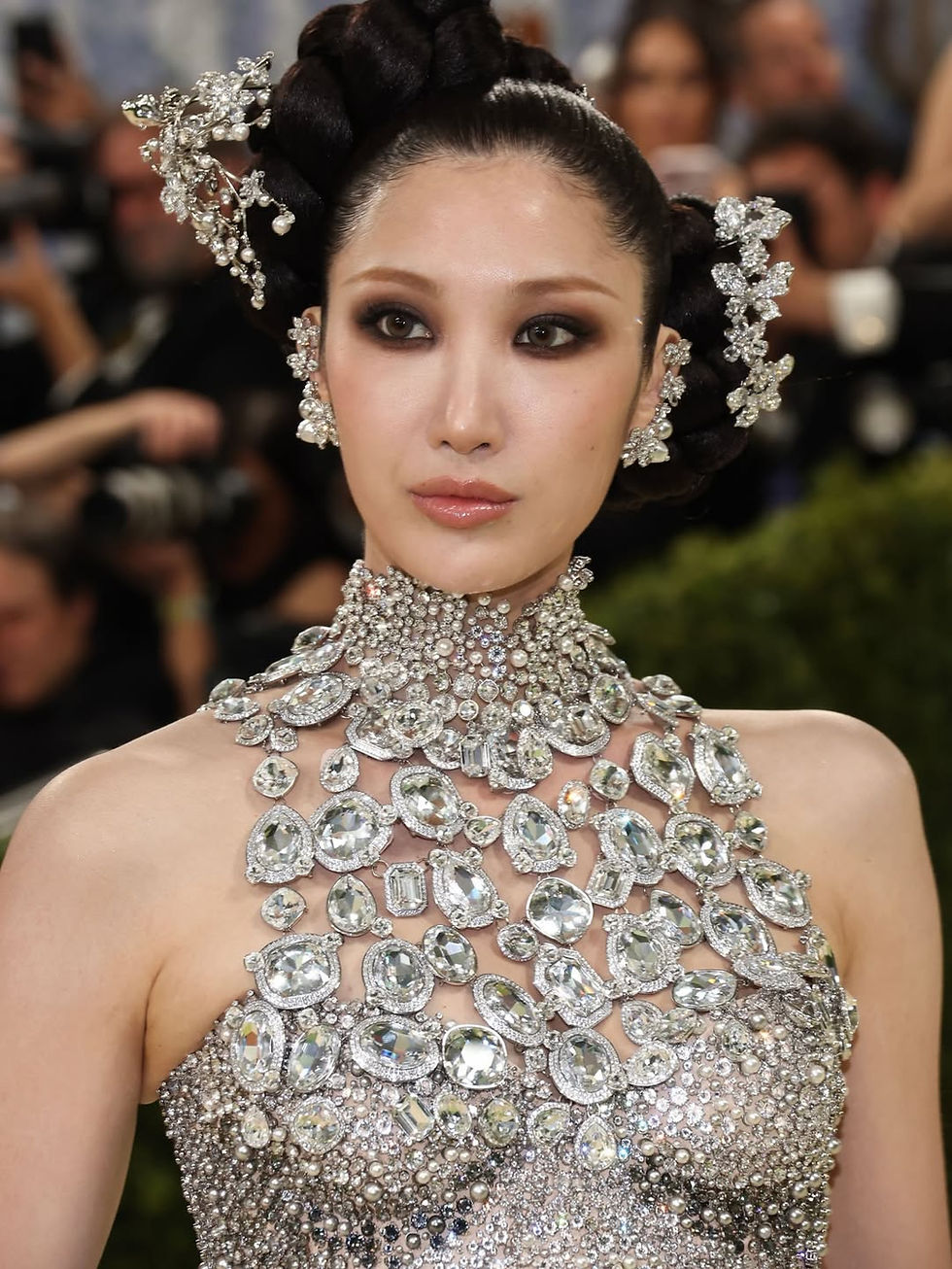 Ejae stood out in Swarovski f