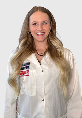 2026 headshot light background_edited_edited.jpg