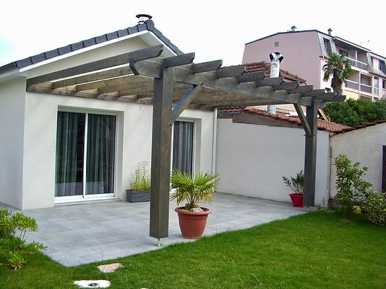 BCMB Bernatas Pergola2.jpeg