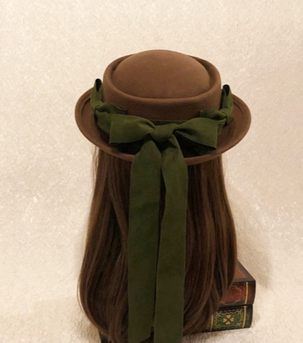 ヴィル ドゥ オトンヌのクラシックハット（ピスターシュキャラメル