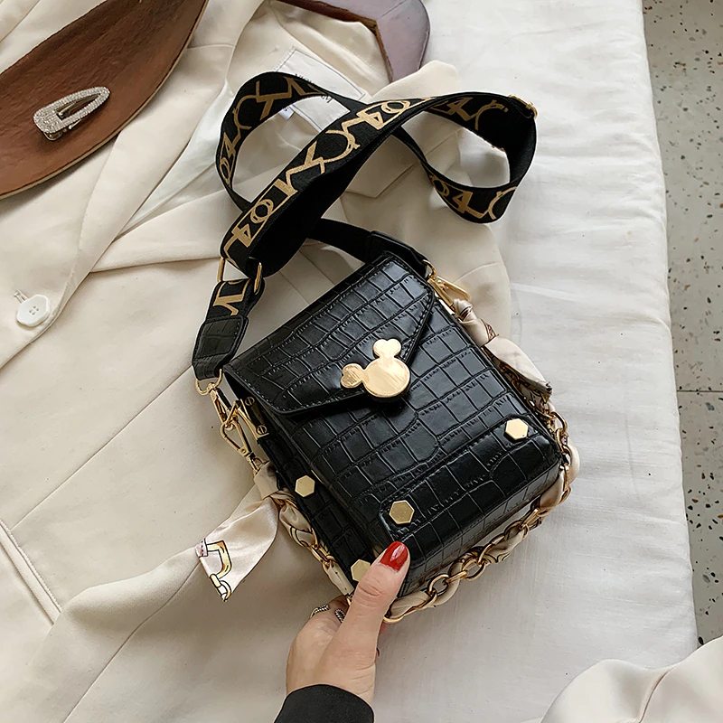 Thumbnail: Bolso cruzado de piel sintética para mujer