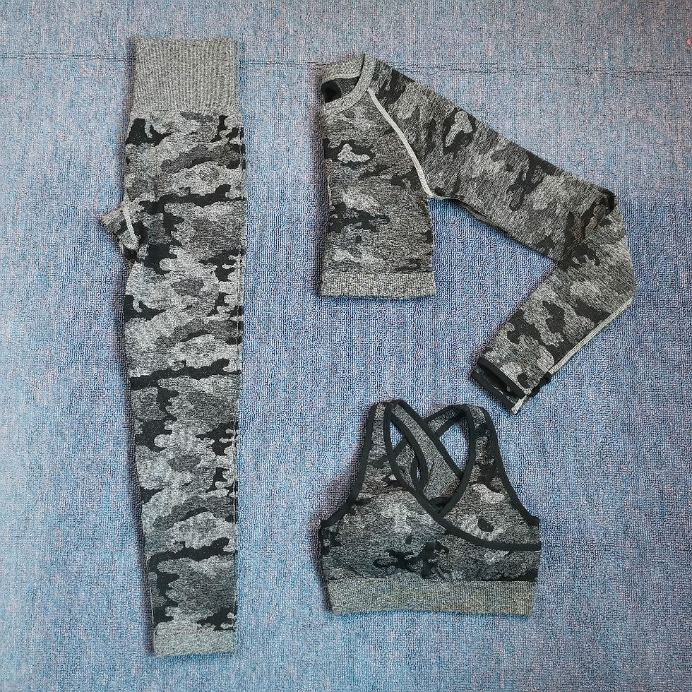 Thumbnail: Conjunto de leggings de 3 piezas para hacer yoga de camuflaje para mujer | PARAIRDEVACACIONES.COM