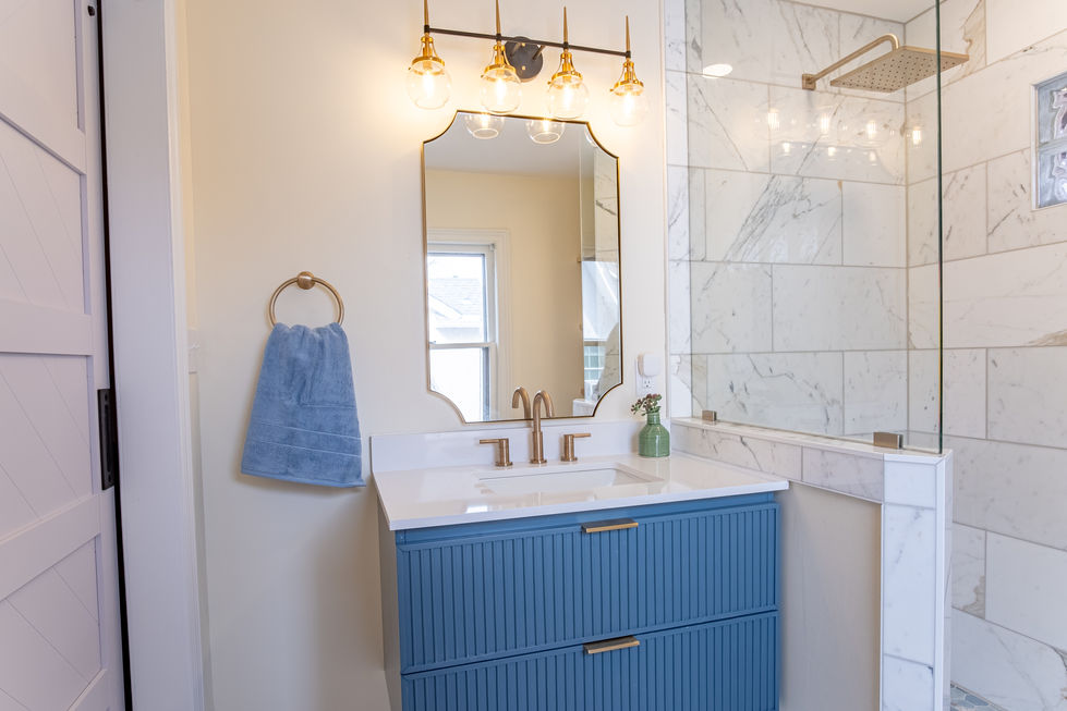 Bathroom Daniel-2.jpg