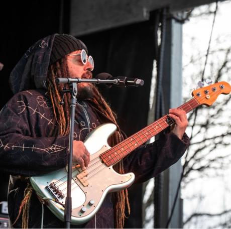 Music by the River featuring Mal Maiz