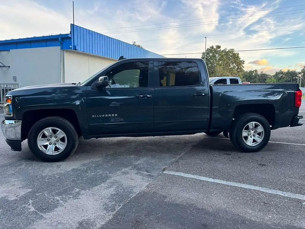 Thumbnail: 2017 Chevrolet Silverado 1500 4 WD Crew Cab LT Pick Up 4 Door 5 3/4 Ft Bed
