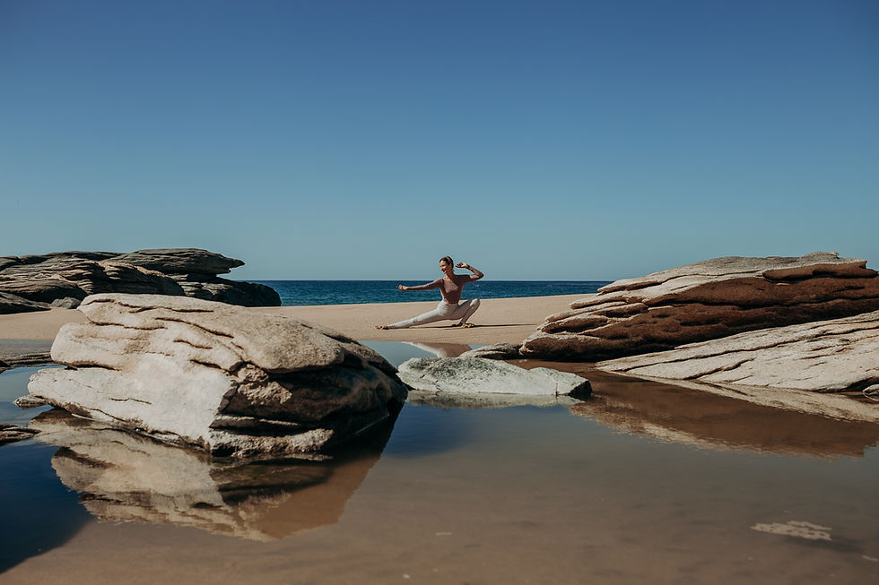 Eva yoga beach