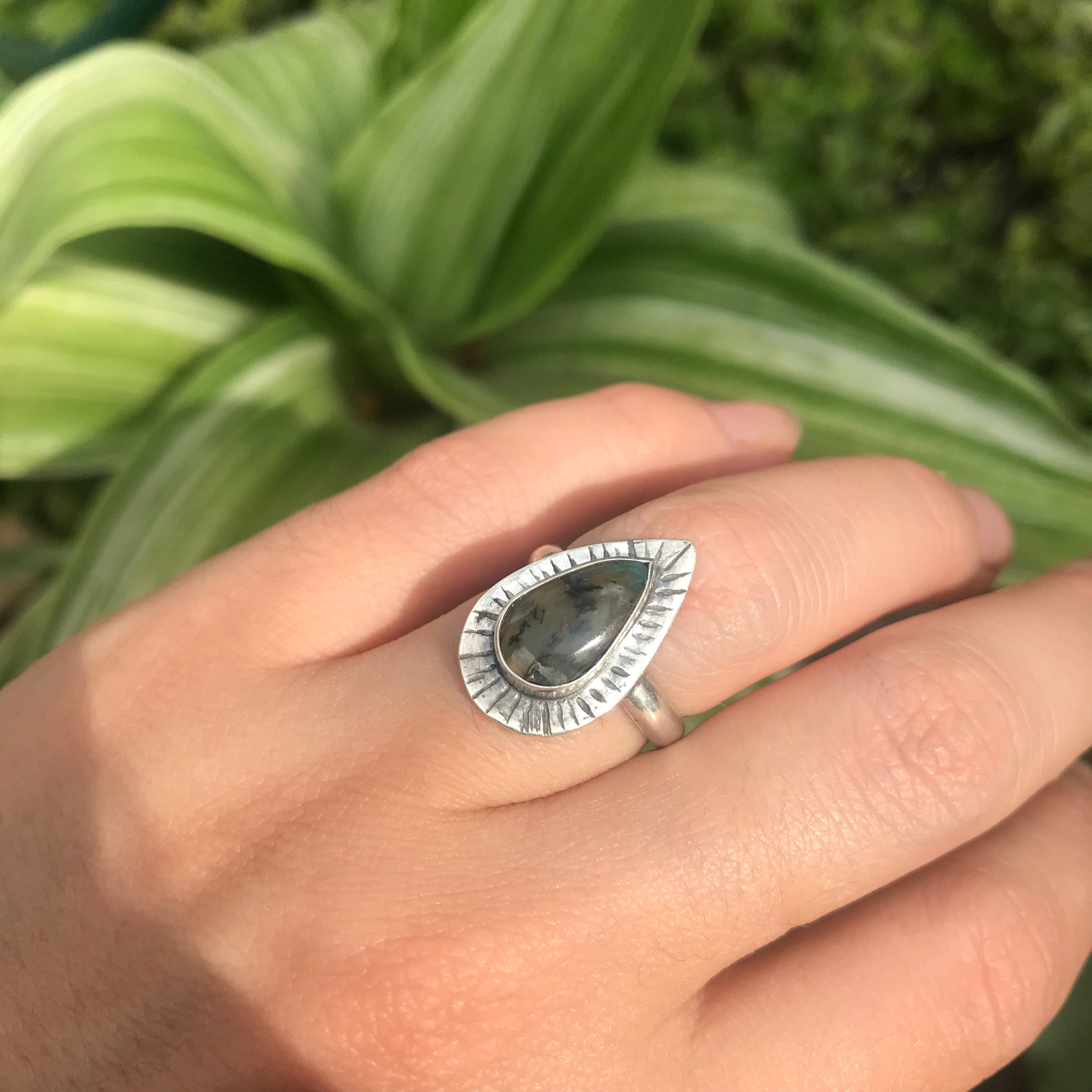 Anillo prehnita 