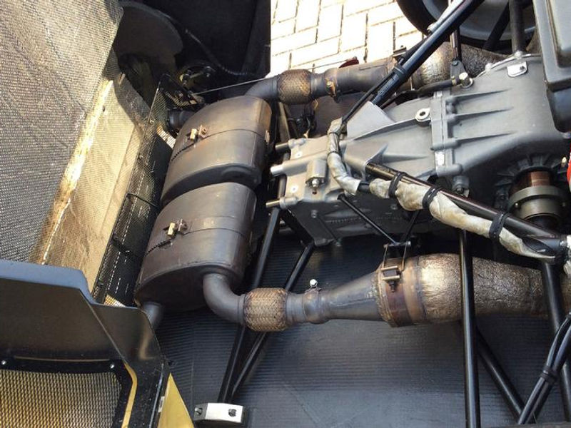 Thumbnail: Porsche 911 GT1 Sport Exhaust (1998)