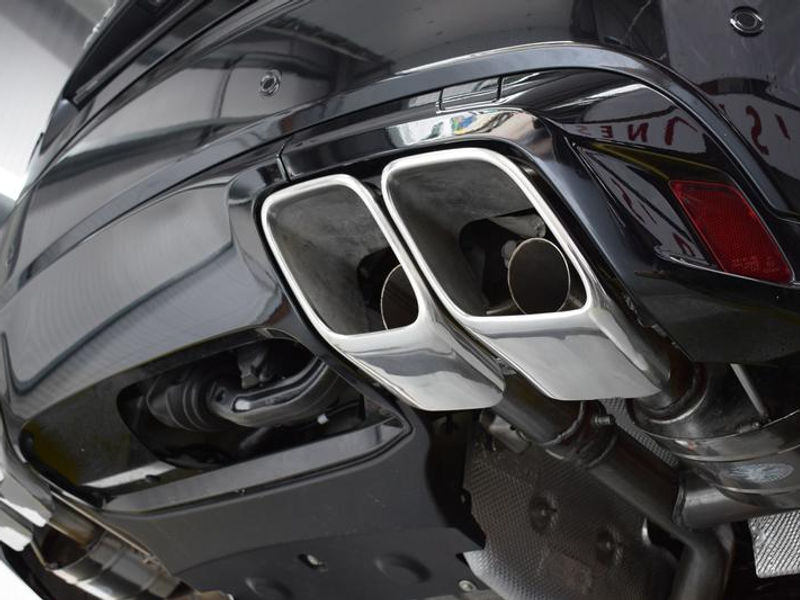 Thumbnail: Range Rover  Velar SVA P550 - Sport System with Sound Architect (2020 on)