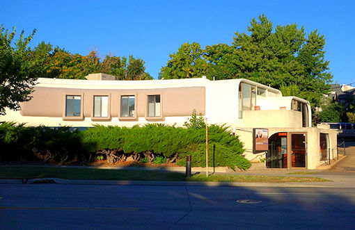 War building from online_edited.jpg