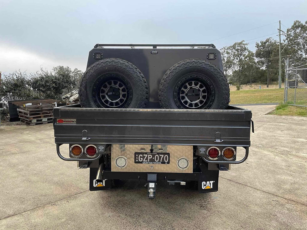 Dual spare tyre clamps