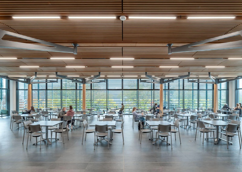 Student Housing and Dining – University of Victoria — view 3