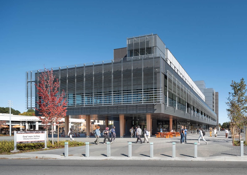 Student Housing and Dining – University of Victoria — view 1