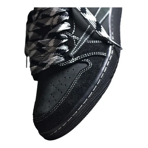 Travis Scott Lows Black | Streetpulse