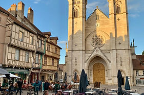gordes-533375_1920.jpg