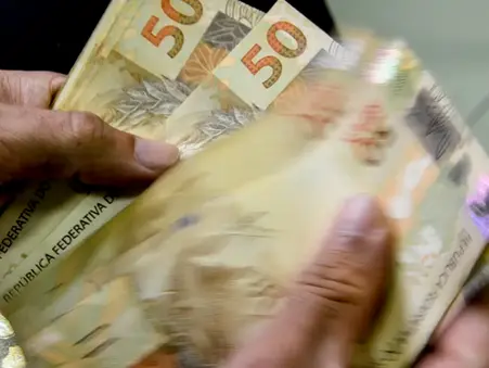 Segunda parcela do décimo terceiro deve ser paga até esta sexta-feira
