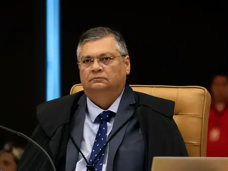 Dino libera retomada do pagamento de emendas parlamentares suspensas