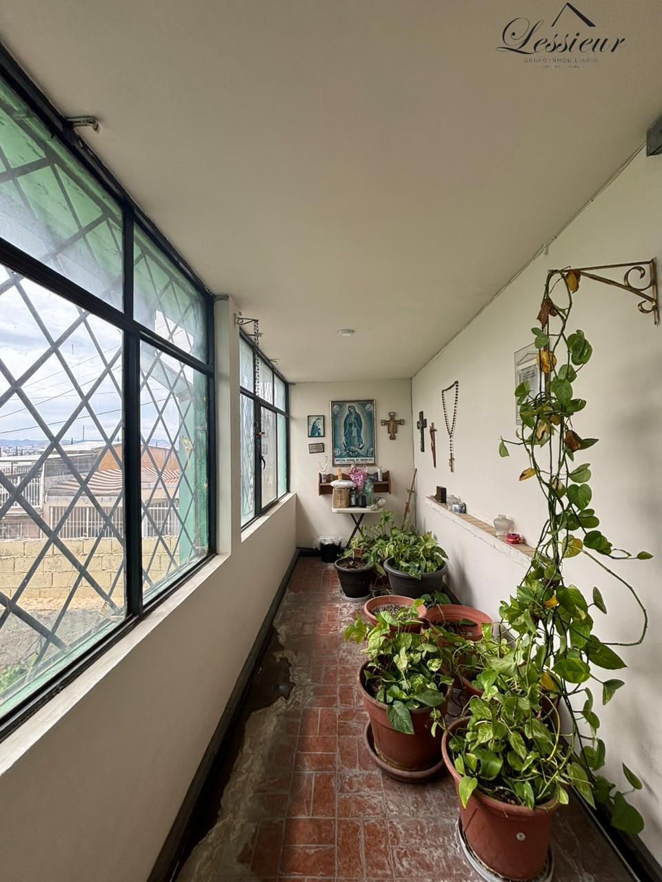 Miniatura: CASA EN VENTA DE 11 RECAMARAS, CON UBICACION COMERCIAL EN ESQUINA