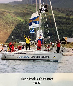 The Fat(ter) Boys team racing in 2007