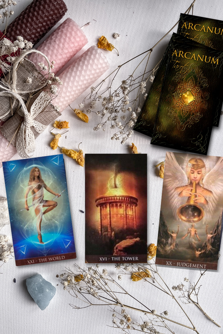 Reseña Completa del Arcanum Tarot: Un Mazo Fotorrealista