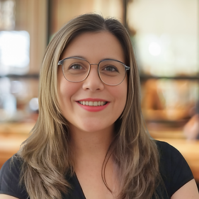 Carola Echeverría.png