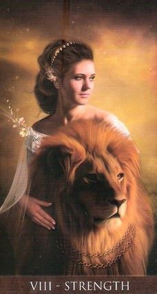 La Fuerza Arcanum Tarot