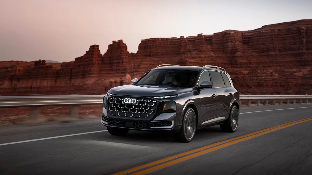 AUDI Q9