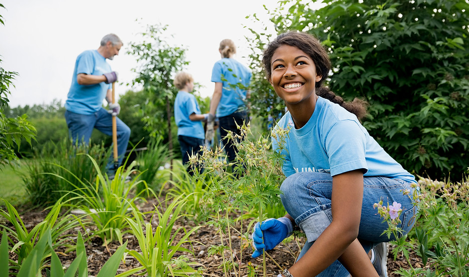 Volunteers-Garden