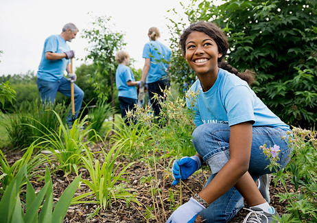 Volunteers-Garden