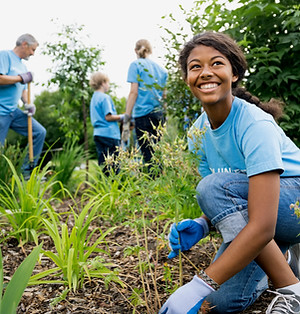 Volunteers-Garden