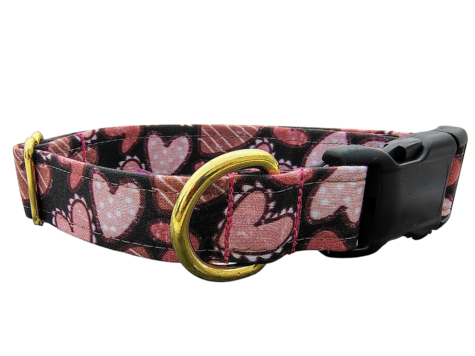 Thumbnail: Grunge Hearts Dog Collar