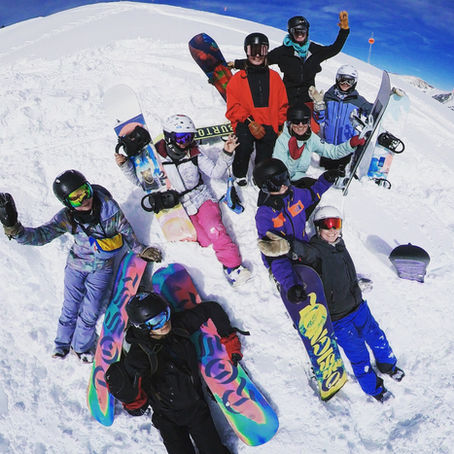 ALTITUDE ATTITUDE: Snowboarding Camps For Women, Unlock Your Riding Goals 