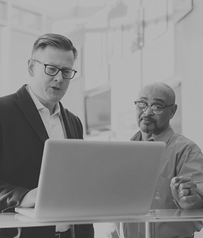 pexels-linkedin-sales-navigator-2182973_