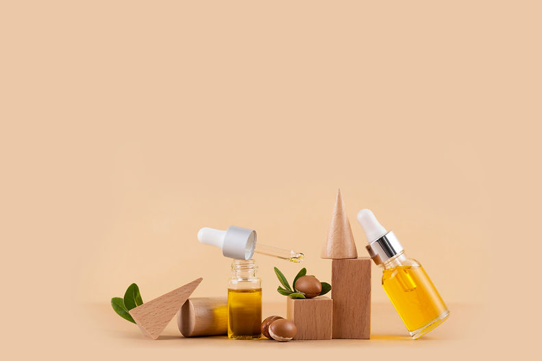arranjo-de-oleo-de-argan-saudavel (1).jpg