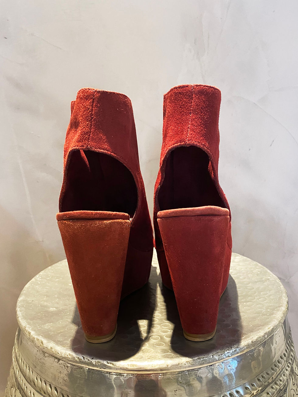 Miniatura: Sandália Anabela Camurça Vinho Animale Costas