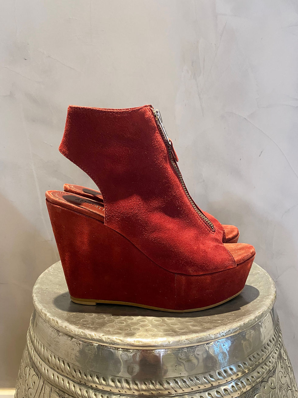 Sandália Anabela Camurça Vinho Animale Lateral