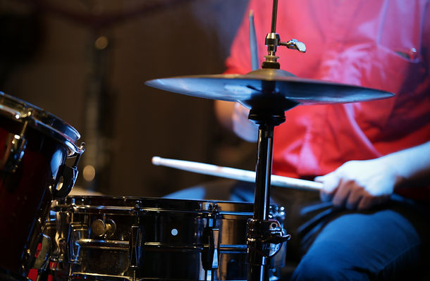 Drums/drummer