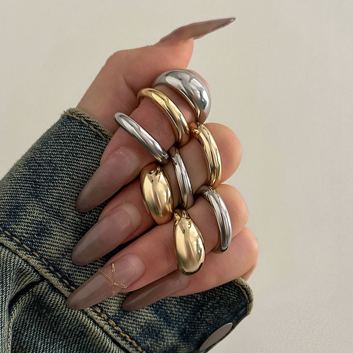 Eight-Piece Ring Edit